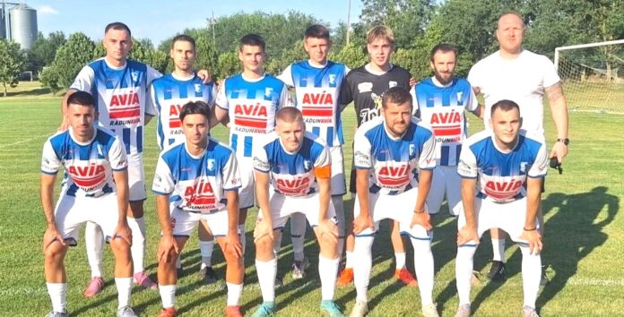 fk vojvodina_Oni su počeli utakmicu u Kumanu (1)